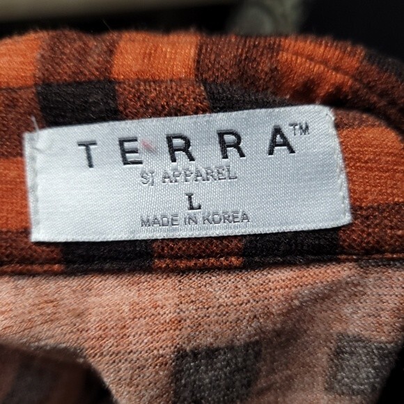 TERRA SJ Apparel Buffalo Plaid Tunic Red Black Check Pockets Quarter Button Sz L - Picture 11 of 13